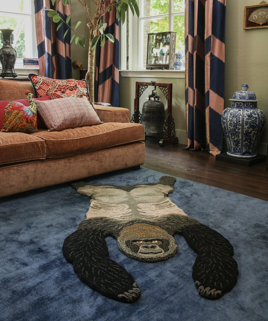 http://escapestore.be/cdn/shop/products/groovy-gorilla-rug-large-doing-goods-vdven-1.45.10.037.900.5-web-853x1024_1200x1200.jpg?v=1645209310