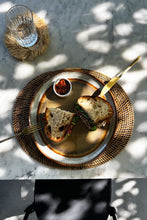 Load image into Gallery viewer, Colonial Oval Placemats