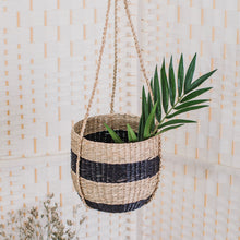 Load image into Gallery viewer, Seagrass Hanging Planter