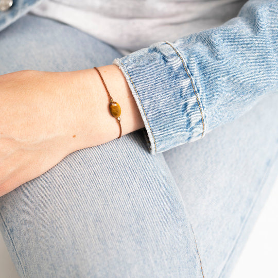 Gemstone Card Tiger Eye Gold Bracelet