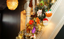 Load image into Gallery viewer, Zari Christmas Deco