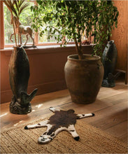 Load image into Gallery viewer, Lazy Lama Rug S
