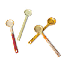 Load image into Gallery viewer, Ceramic 70s Spoons M (4) SCORPIUS