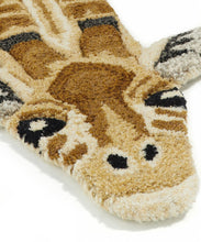 Load image into Gallery viewer, Gimpy Giraffe Rug L