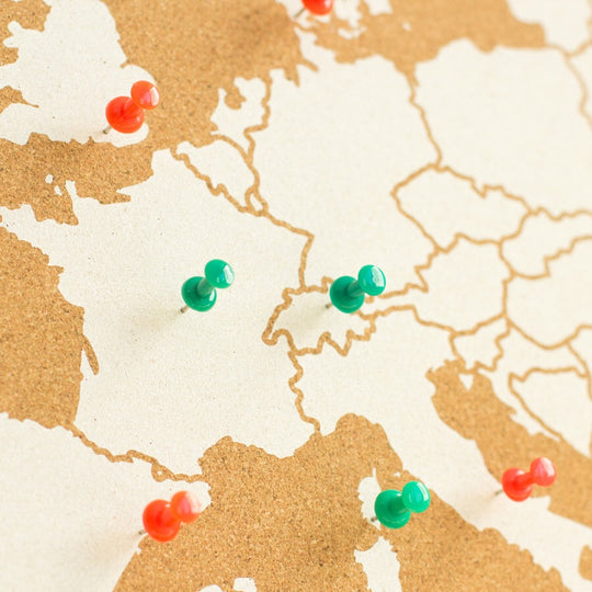 Europe Woody Map Natural XL + frame