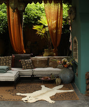 Load image into Gallery viewer, Woozy Wolf Rug L